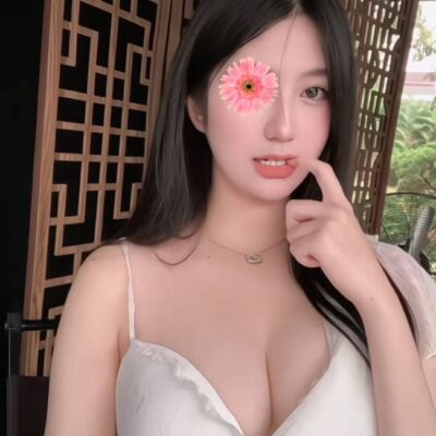 Kim Duyên - Mỹ nữ Lai Uyên duyên dáng, mê chym to