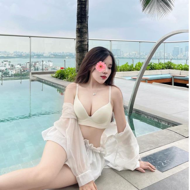 Mỹ Soàn - Gái gọi Dĩ An hàu thơm, mọng nước